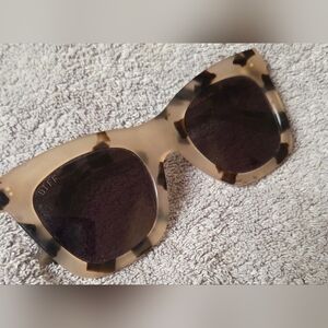 Diff Eyewear Tortoise Shell Sunglasses